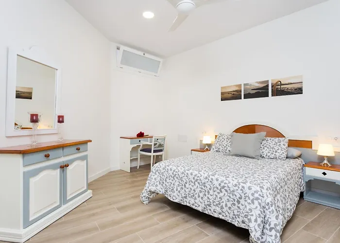 شقة Minimalista Con Terraza, Wifi Y A 1 Minuto De La Playa - Es-279-4 *