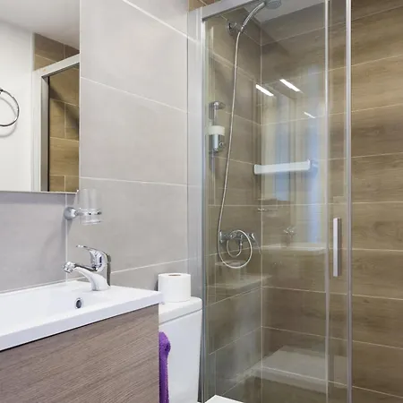 Lejlighed Minimalista Con Terraza, Wifi Y A 1 Minuto De La Playa - Es-279-4 *